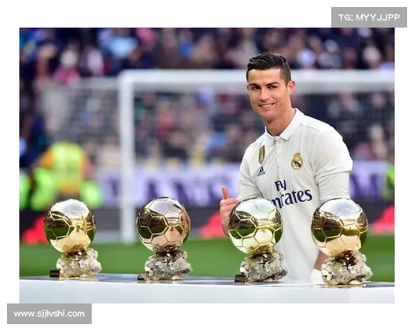 传奇扑克赛事殿堂回顾：顶尖选手巅峰对决的辉煌瞬间与不朽传奇